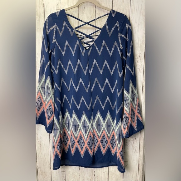 Xhilaration Blue Dress with Zigzag Design size Medium - Picture 4 of 10